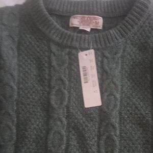 Elegant Forest Green Cable Knit Crewneck Sweater